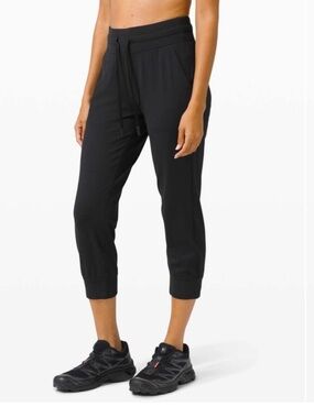 lululemon athletica Black Ready to Rulu Cropped Jogger
